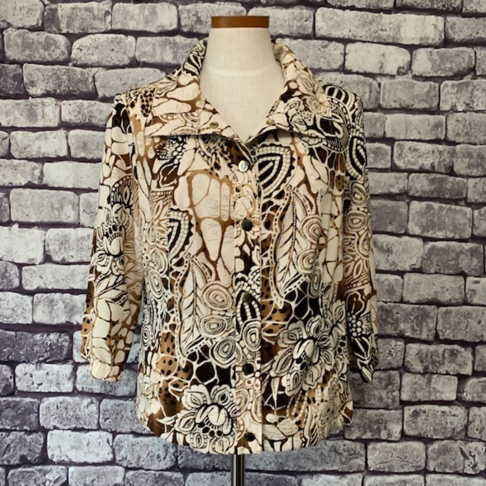 Chico's Zenergy Brown & Ivory Jacket Size M